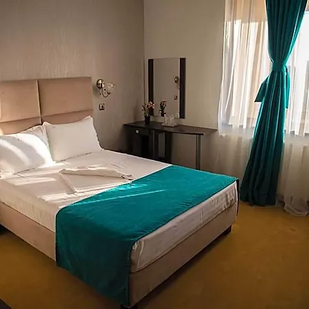 Szálloda Ioana 3*